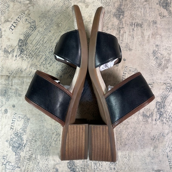 DANSKO Leather Lenny Buckle Double Strap Sandals - Picture 7 of 14